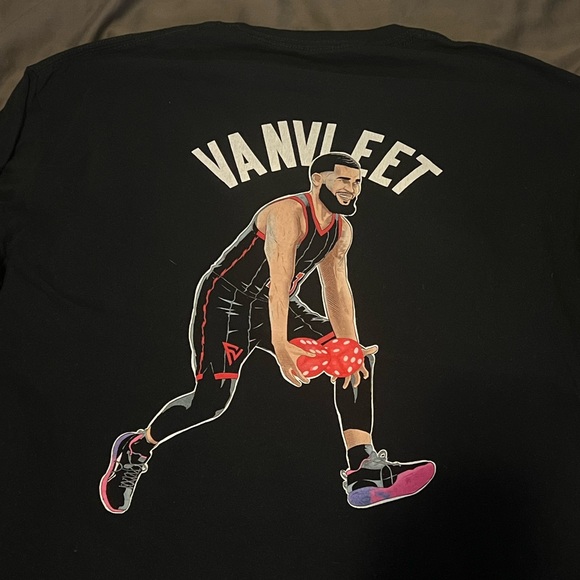 *LIMITED RELEASE SHIRT* Fred Van Vleet x Casey Bannerman Dice Collab Shirt. - Picture 2 of 5